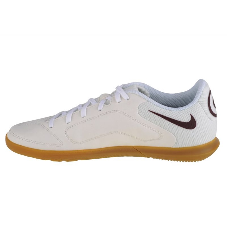 Scarpe da calcio Nike Tiempo Legend 9 Club Ic M DA1189-169 bianca beige e marroni 1