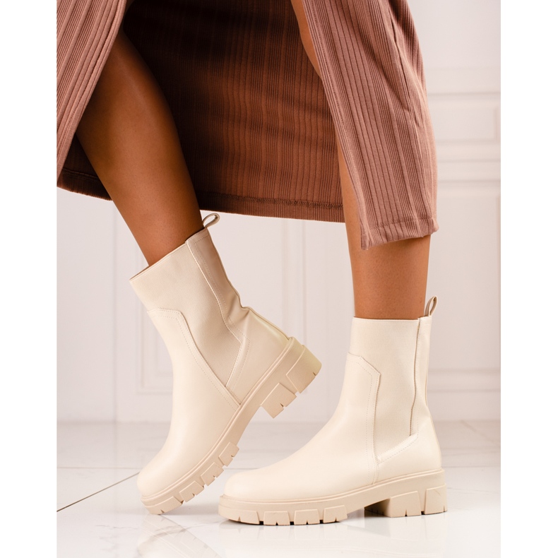 Stivali beige Vinceza da donna con tomaia alta 1