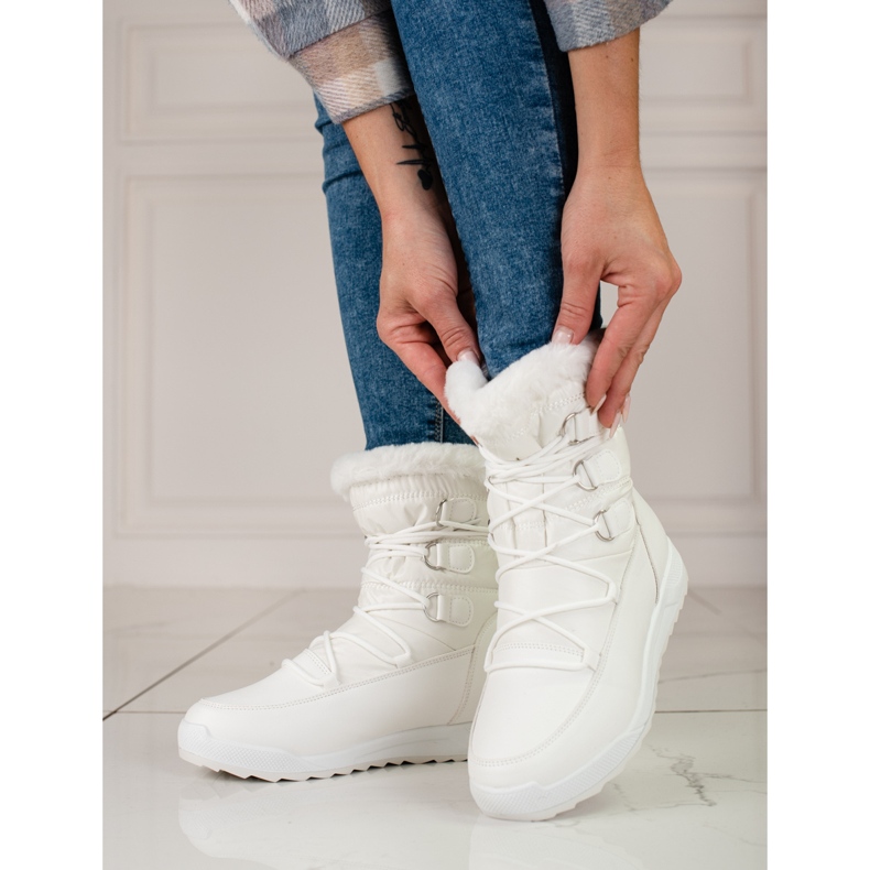 Doposci da donna sulla piattaforma Shelovet bianco 1