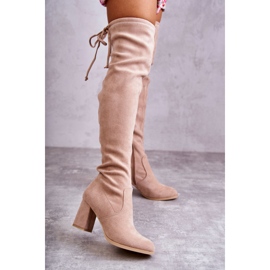 FE1 Stivali classici Clarissa in pelle scamosciata beige marrone 1