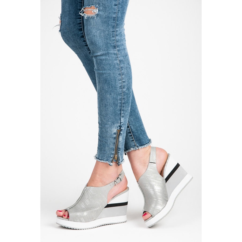 Vices Scarpe comode con zeppa grigio 2