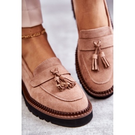 Vinceza Scarpe Scamosciate Da Donna Su Una Piattaforma Unni Beige 2