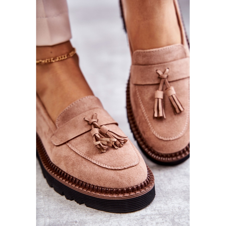 Vinceza Scarpe Scamosciate Da Donna Su Una Piattaforma Unni Beige 2