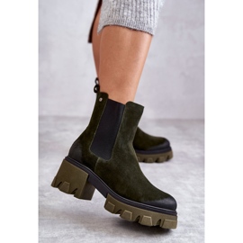 Stivali da donna in pelle scamosciata sulla piattaforma Khaki Hilde verde 1