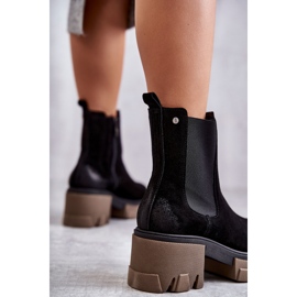 Stivali con plateau in pelle scamosciata da donna neri Hilde nero 2