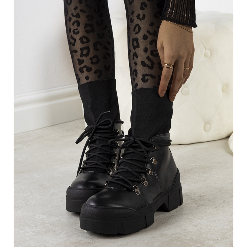 Scarponcini da trekking neri da donna Passo nero 1