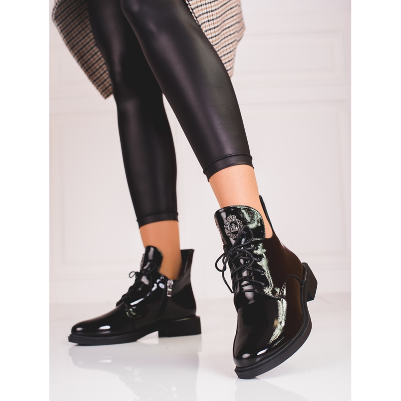 Stivali da donna Shelovet con cut-out nero 1