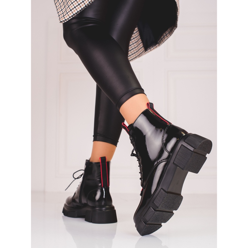 Stivaletti Shelovet da donna con lacci laccati chiari nero 1