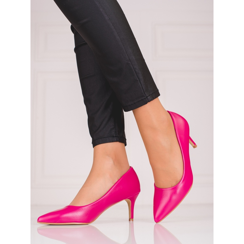 Décolleté da donna rosa su un tacco basso Shelovet 1