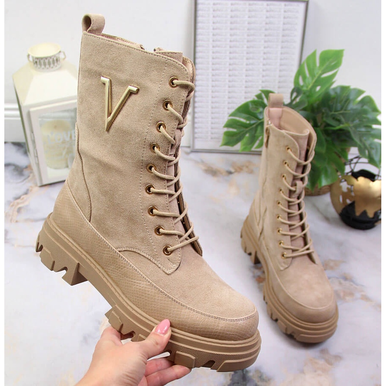 Stivali isolati da donna beige Jezzi JEZ375B 1