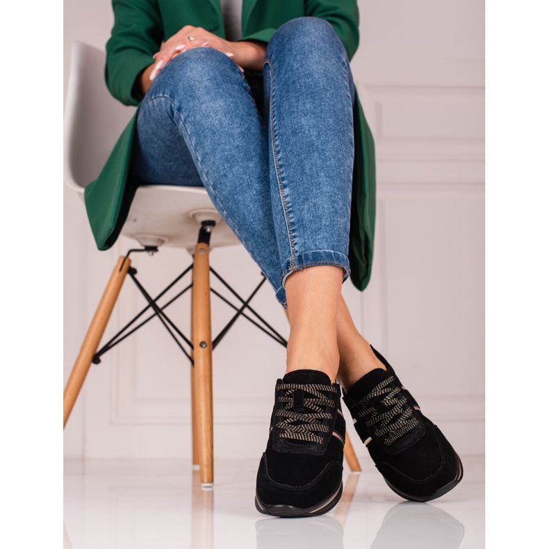 Sneakers da donna in pelle sulla piattaforma Shelovet nero 1