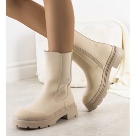 BM Stivali Antede beige opaco 2