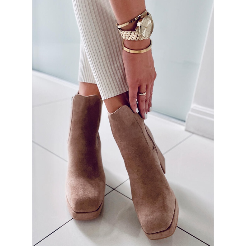 BM Stivali Ciara Khaki con tacco largo beige 1