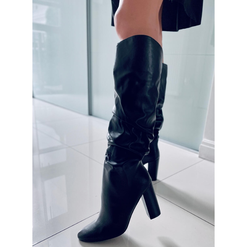 BM Stivali con tacco alto con stropicciature di Whitney Black nero 1
