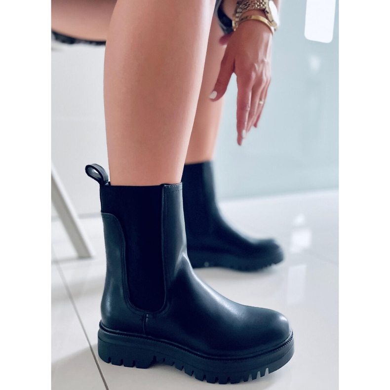 BM Stivaletti Chelsea alti Earth Black nero 1