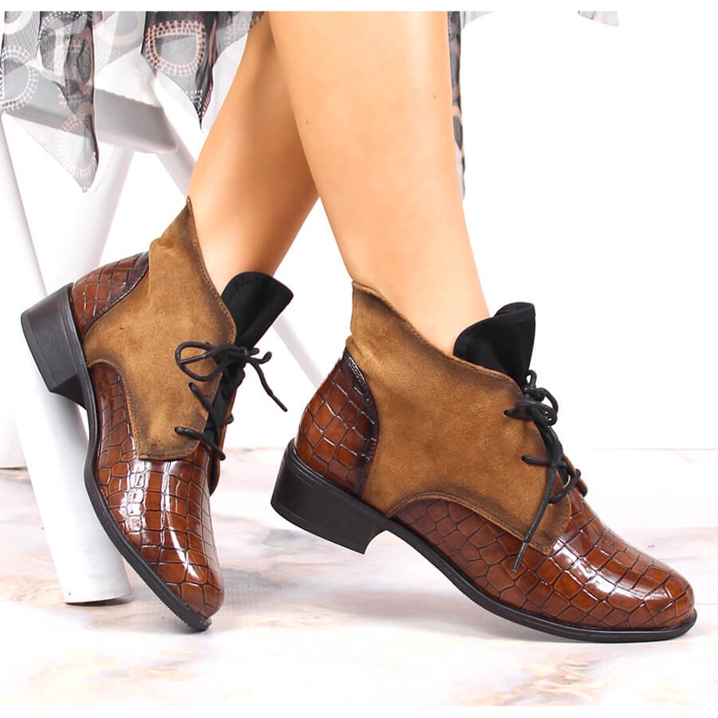 Stivali da donna Jezzi marrone caldo, stringati 1