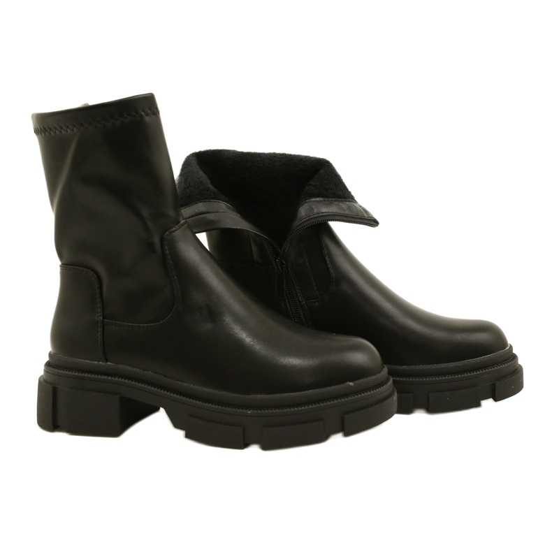 Stivali da donna in pelle sullo spesso M. Daszyński MR2127-20 Nero 4