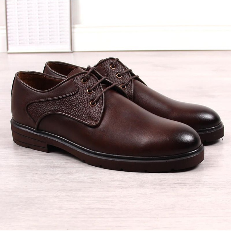 King Camp Scarpe stringate in pelle Kingle M SCA173B marrone 1