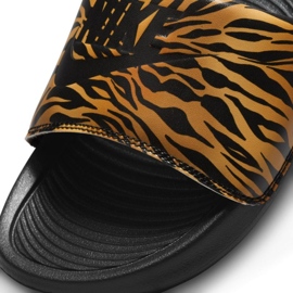 Ciabatte Nike Victori One W CN9676-010 marrone nero 1