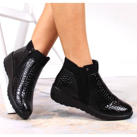 Stivali con zeppa, maglia isolata T.Sokolski W SCA176A nero 1