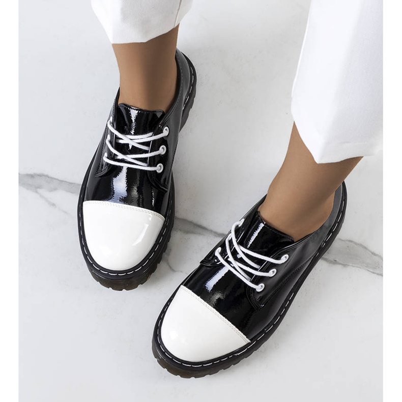 PA1 Scarpe Cardin laccate nere bianco nero 1