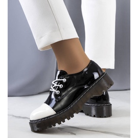 PA1 Scarpe Cardin laccate nere bianca nero 2