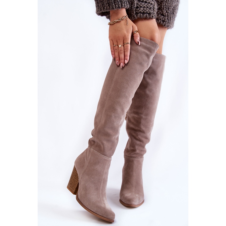 Lewski Shoes Stivali sopra il ginocchio in pelle scamosciata da donna Lewski 2833 grigio beige 1