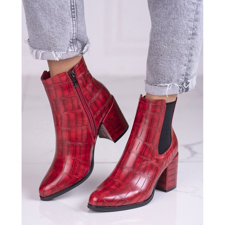 Stivali Jodhpur rossi sul palo Shelovet con motivo rosso 1