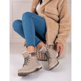 Scarponi da trekking shelovet isolati da donna beige 2