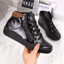 Stivali da donna laccati neri Rieker M6434 nero 2