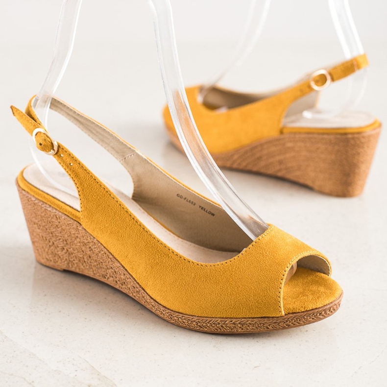 Goodin Sandali con zeppa casual giallo 1