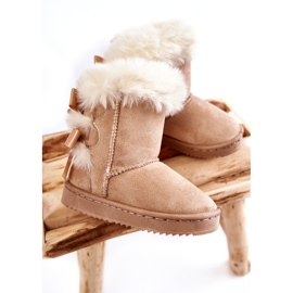 Stivali da neve isolati da ragazze con maneggi leggeri beige 2