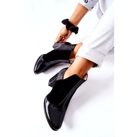 Stivali da donna in pelle con tacco nero 1