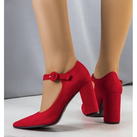 PA1 Pompe rosse sul palo Keller rosso 1