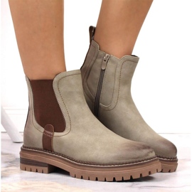 Stivali Jodhpur sulla piattaforma isolata eVento W EVE368A beige marrone 2