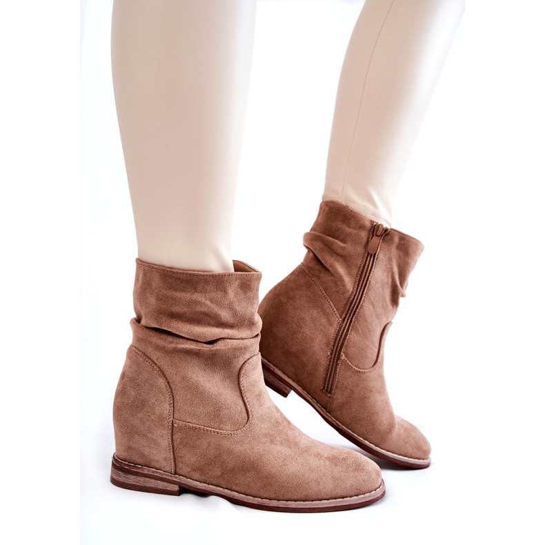 S.Barski Stivali alla moda in pelle scamosciata su una zeppa nascosta Beige Finney 3
