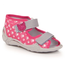 Ciabatte da bambina in velcro con un gatto slip su Befado rosa 1