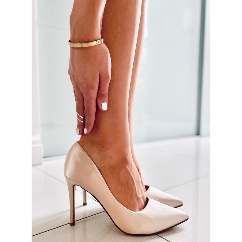 PA1 Scarpe col tacco da donna in raso Talia Nude beige 1