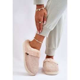 PA1 Pantofole Slip-On Isolate Da Donna Con Pelliccia Beige Leriss 1