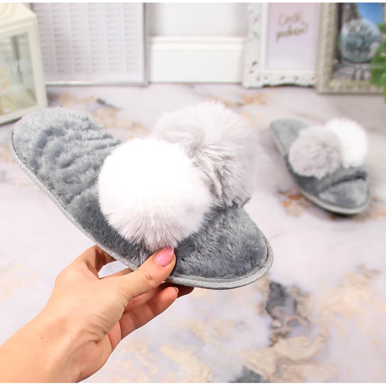 BM Pantofole da donna in pelliccia con pompon Stella grigio 1