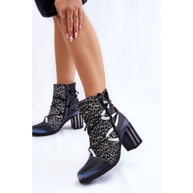 Tacchi alti in pelle da donna Maciejka 05605-01 Bianco e nero 2