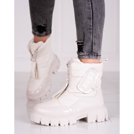 Borse Shelovet beige da donna isolate 1