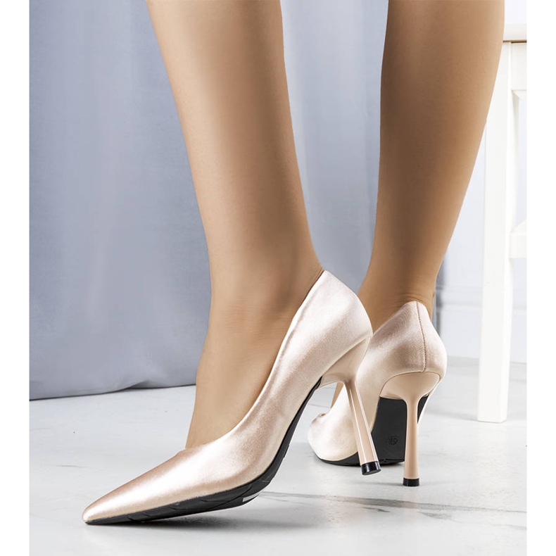 PA1 Eleganti tacchi alti Kamden beige 1