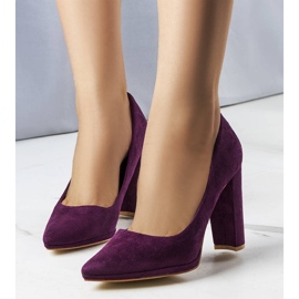 Le décolleté viola con tacco alto di Emma 1