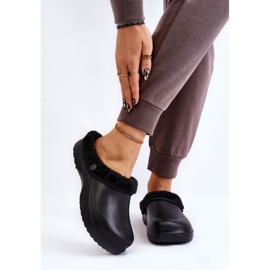 PM2 Ciabatte da donna in schiuma calda Crocs Black Cova nero 1