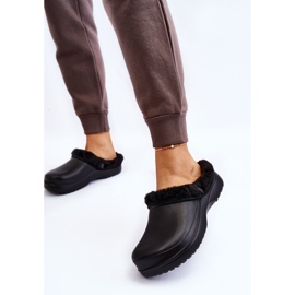 PM2 Ciabatte da donna in schiuma calda Crocs Black Cova nero 2
