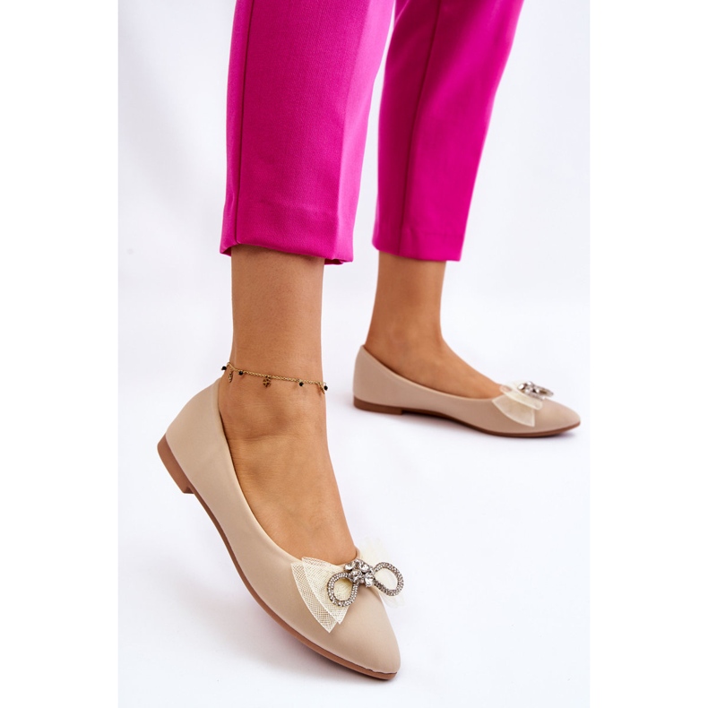 Ballerine A Punta Da Donna Con Fiocco Decorativo Beige Luminoso 2