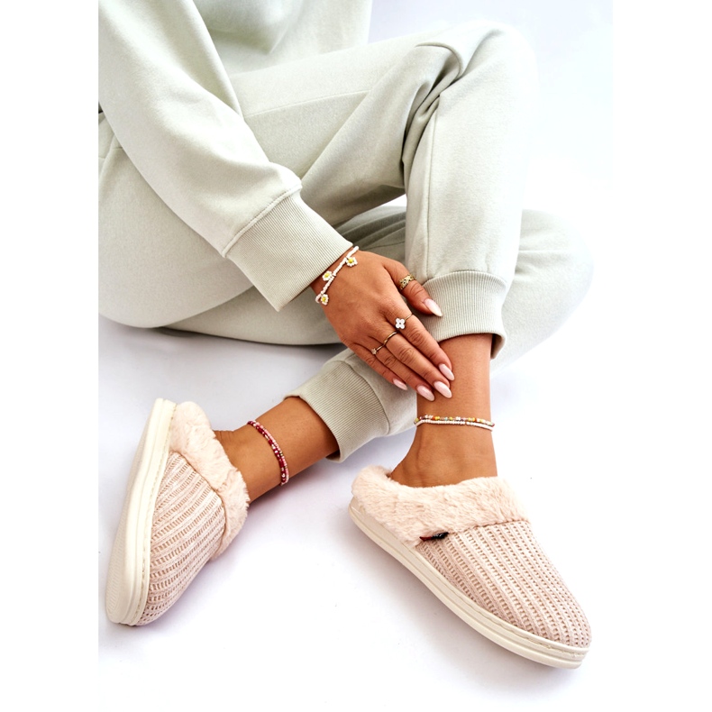 PA1 Pantofole Slip-On Isolate Da Donna Con Pelliccia Beige Leriss 5