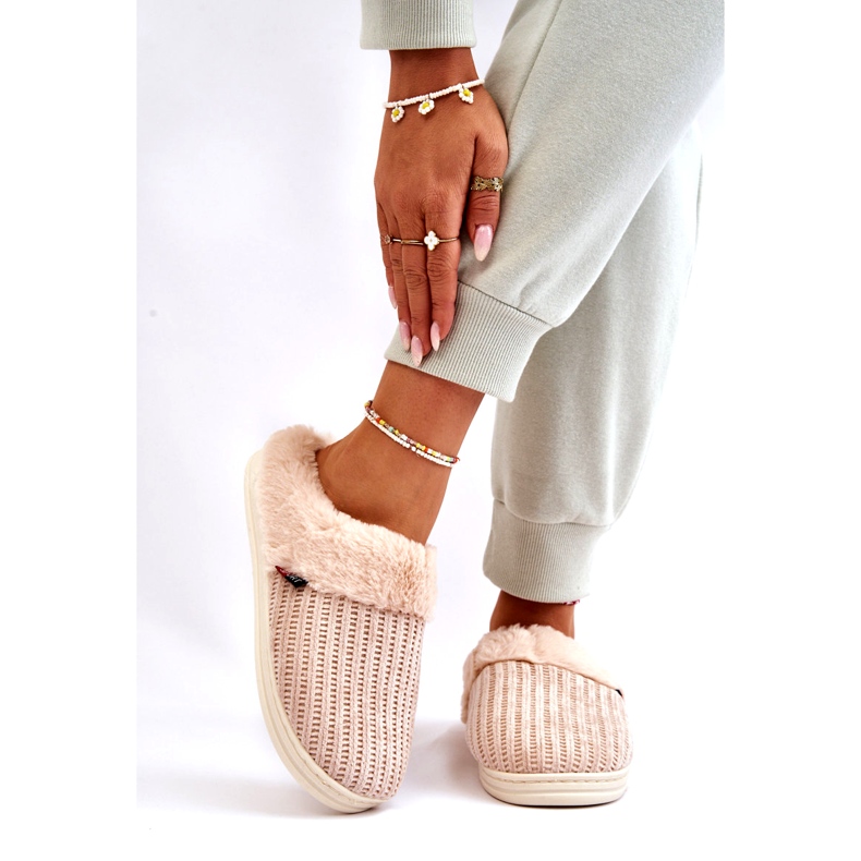 PA1 Pantofole Slip-On Isolate Da Donna Con Pelliccia Beige Leriss 1