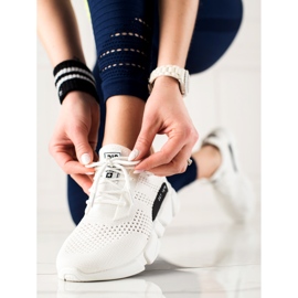 Sneakers da donna traforate Big Star JJ274271 bianco 2
